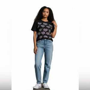 Romeo + Juliet Couture Rhinestone Heart Tee Black Small